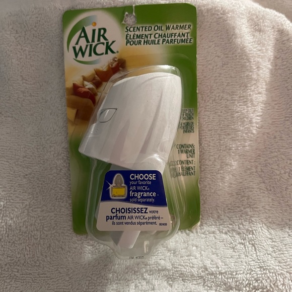 Air Wick Scented Oil Warmer Old Style Wall Plug Almost Vintage 2004 New Sealed - Picture 2 of 8